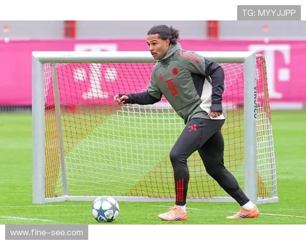 格纳布里强调逆境中坚持风格展现球队足球韧性与战术成熟度提升信心